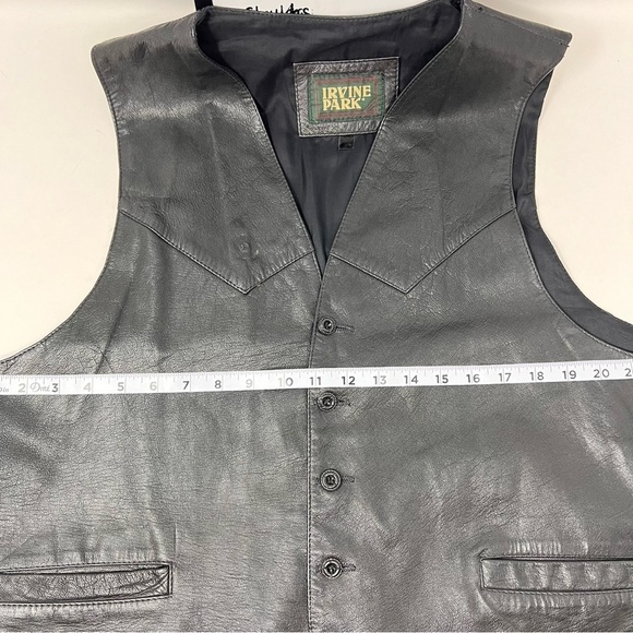 Vintage Irvine Park Men’s Black Leather Button Vest Lined Pockets Biker Size XL - Picture 7 of 14